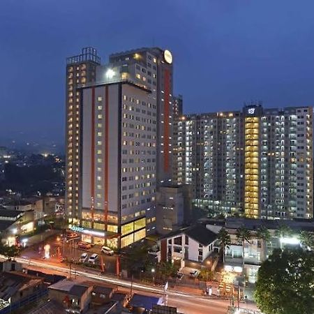 Apartemen Ciumbuleuit 2 Bandung Exterior photo